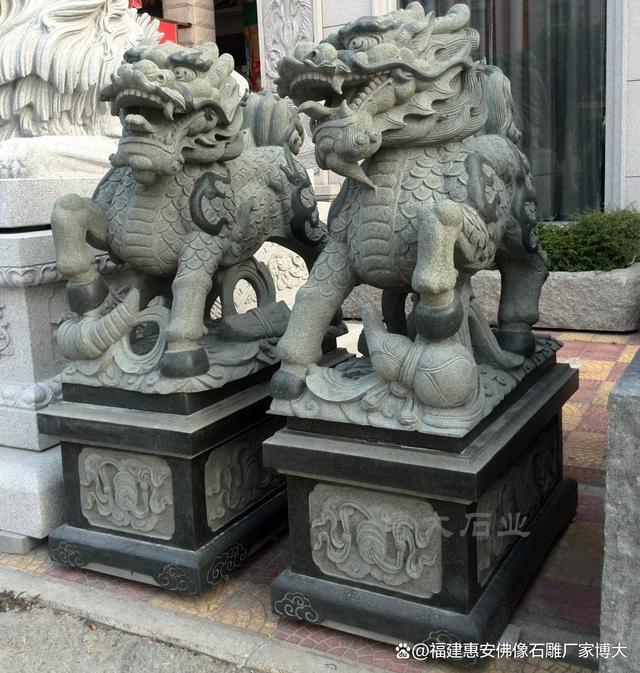 位置详解：最佳摆放点与注意事项爱游戏ayx网站石雕麒麟安放(图9)